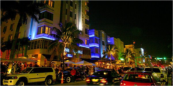 Miami-Beach-South-beach-ocean_drive